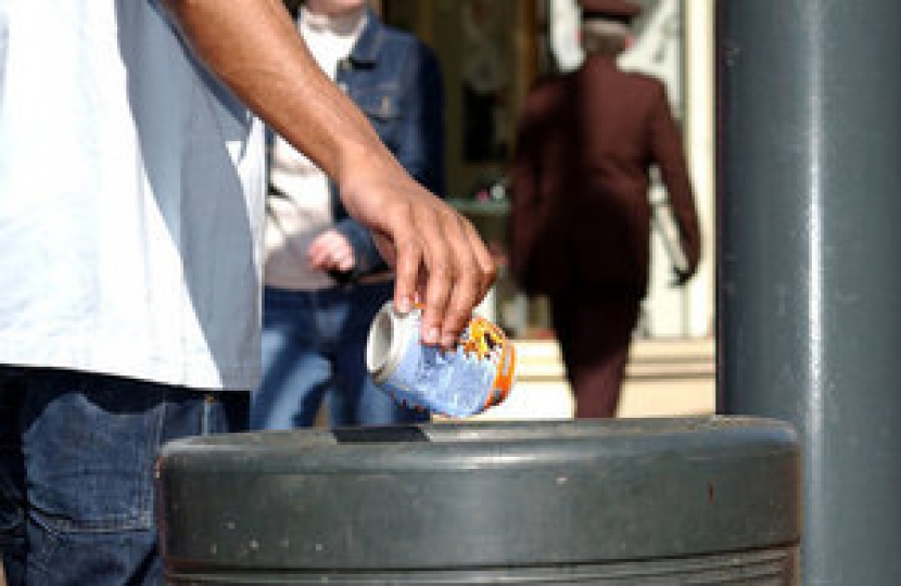 Tim Loughton MP welcomes plans to tackle litter across Adur and Worthing