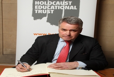 Tim Loughton MP signs Holocaust Educational Trust Book of Commitment  