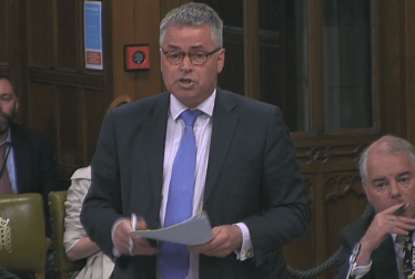 Tim Loughton MP leads packed House of Commons debate on Post Office closures