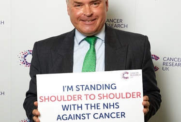 Tim Loughton MP takes a stand against cancer